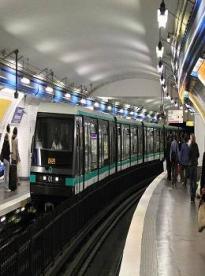 Film: Pařížské metro